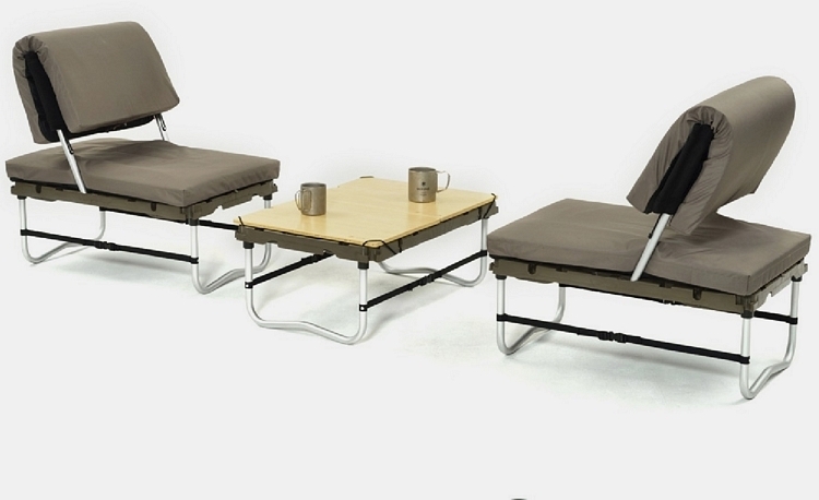 snow-peak-camping-couch-3