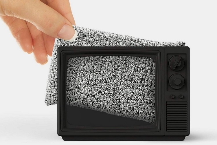 static-clean-tv-sponge-holder-1